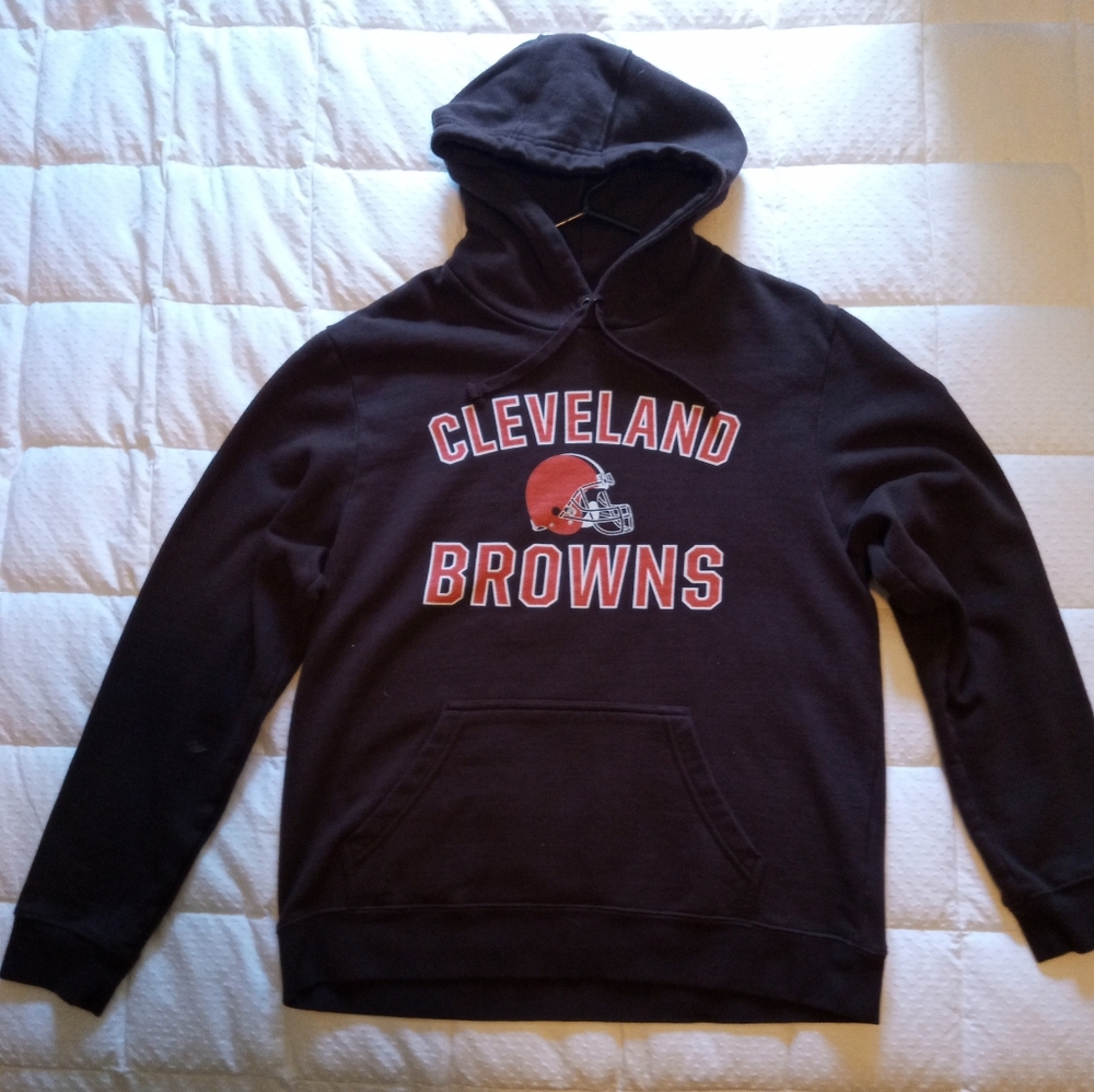 .. Men's Cleveland Brown. Hoodie Size Large